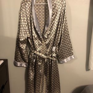 Men’s robe
